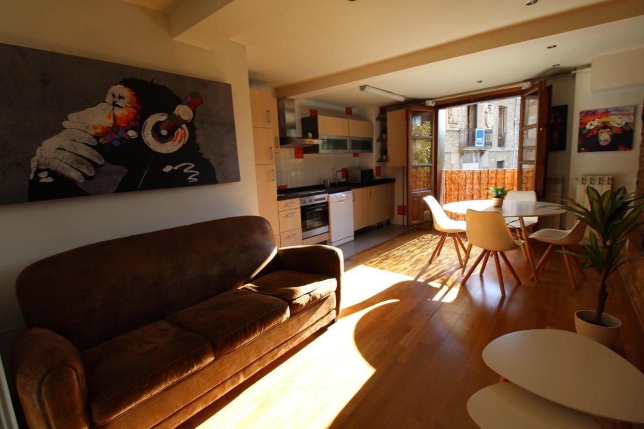Monkeys House. Apartment บิโตเรีย-กัสเตซ ภายนอก รูปภาพ